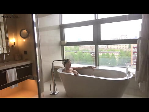 ❤️ Tremenda nena masturbando apasionadamente su coño en el baño ️❌ Porno casero en es.japangaysex.ru ❌️